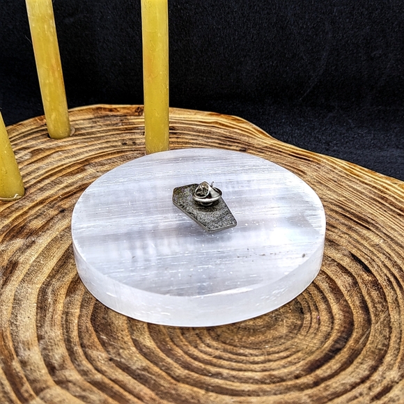 Coffin Enamel Pin - Picture 2 of 3